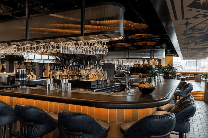Pubs & Bars